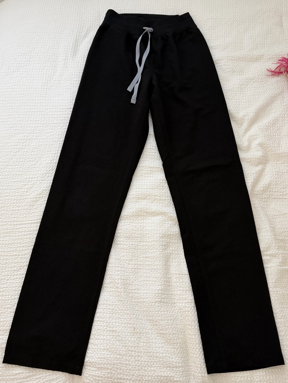 Figs Black Women’s Livingston High-Rise Scrub Pants